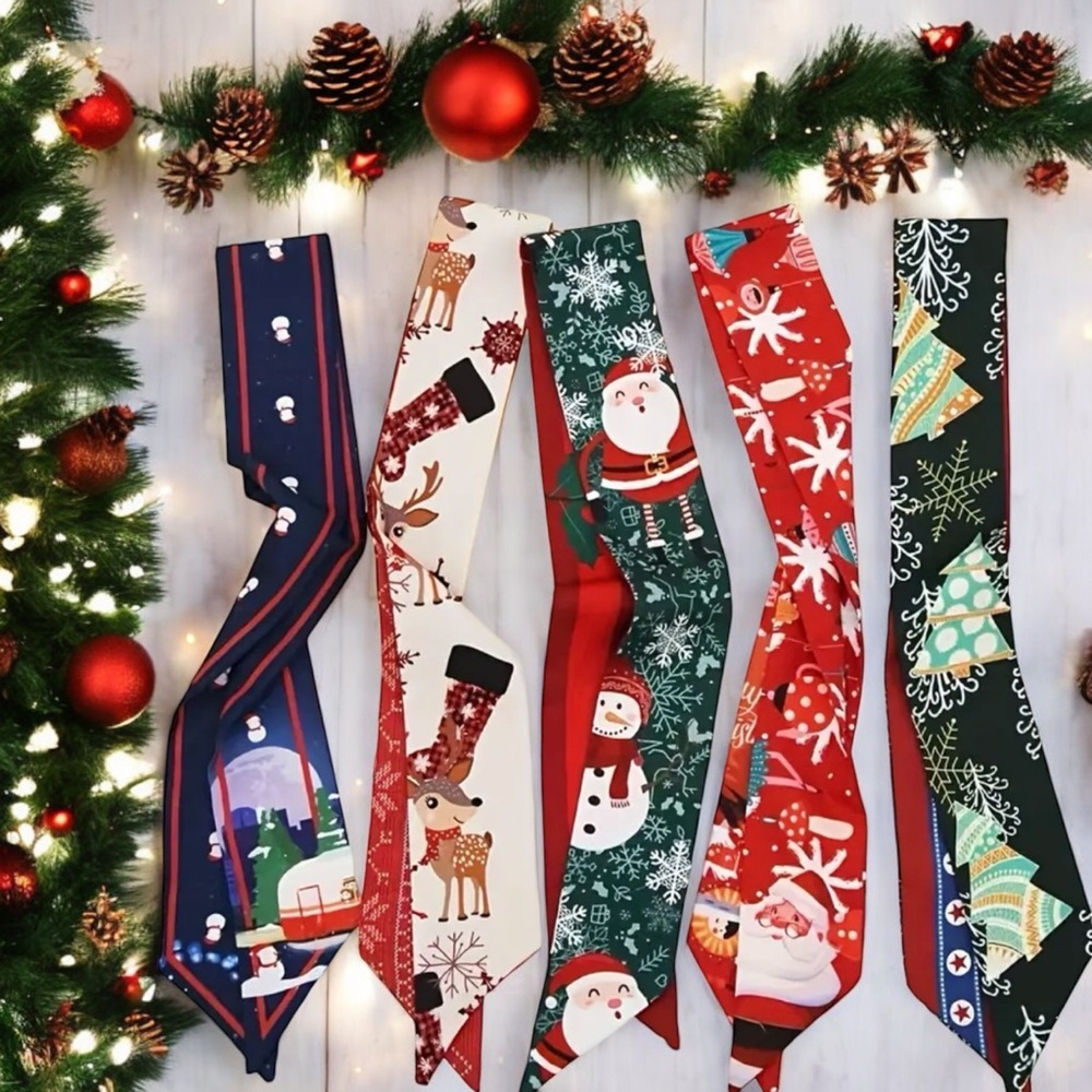 5 Piece Satin Style‎ Christmas Selection Twillies